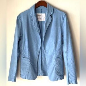 Frank & Eileen Dublin tailored blazer in Italian performance linen light blue